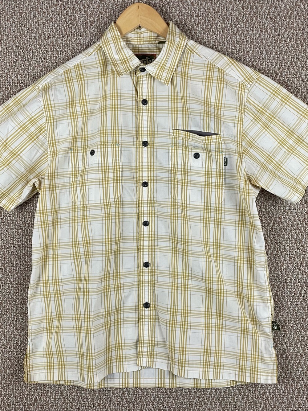 Howler Brothers Shirt Men’s Medium Plaid Button Down Short Sleeve Western F185